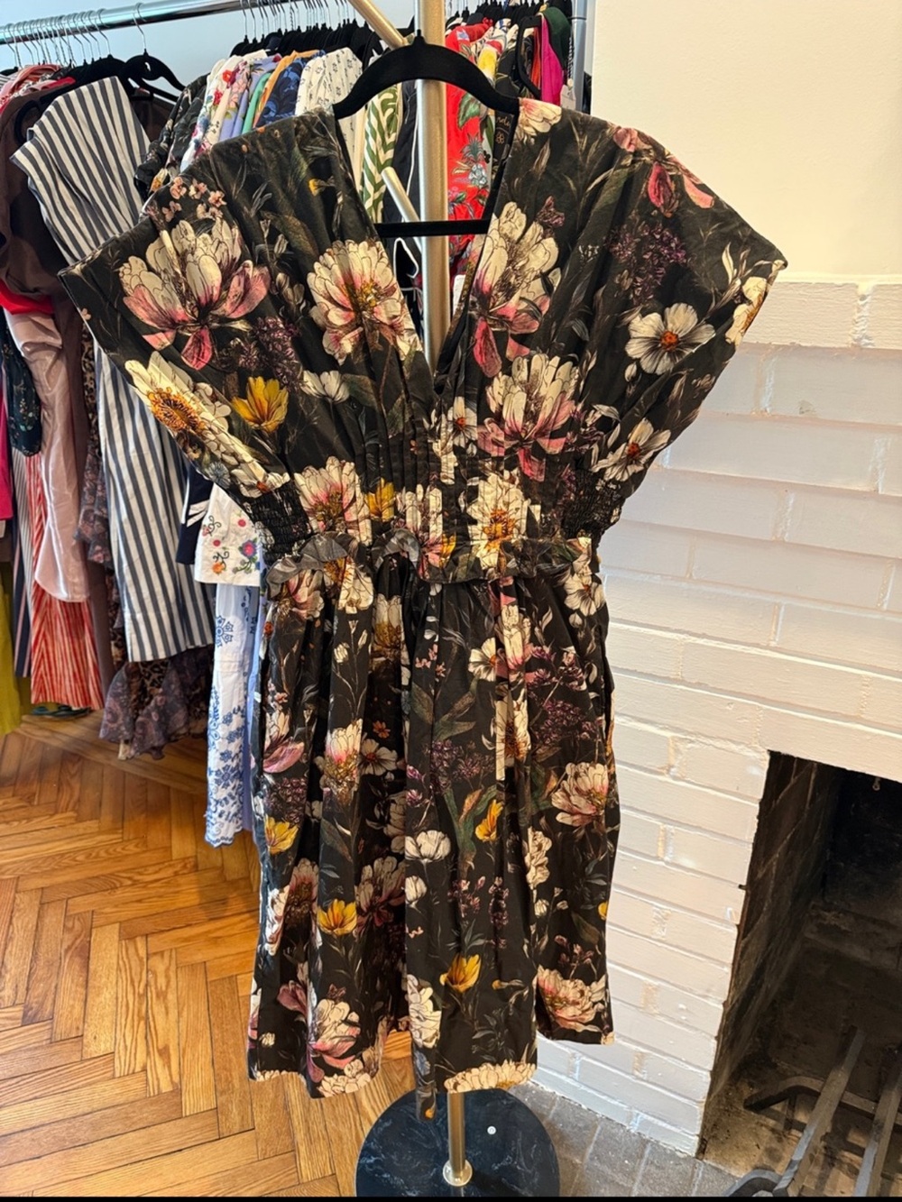 By Anthropologie V-Neck Zip-Front Midi Dress Size SP - Picture 11 of 11